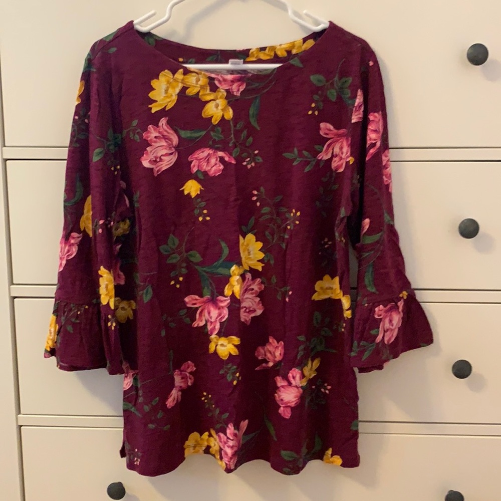 Old Navy Bell Sleeve Floral Top